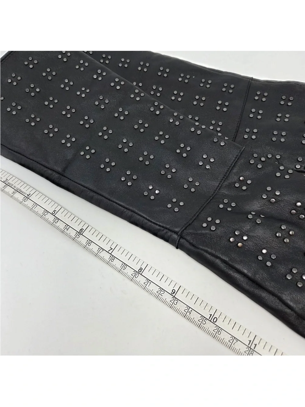 Cool & Sexy Black Sheeps Leather Gloves with Studded Detail